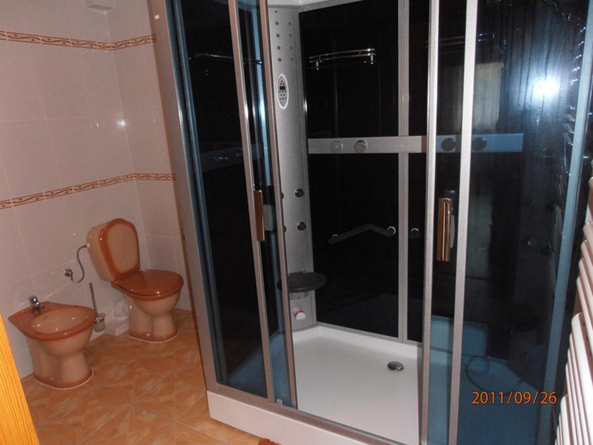 Ave Lagiewniki Appartement Krakau Buitenkant foto