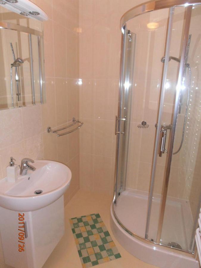 Ave Lagiewniki Appartement Krakau Buitenkant foto