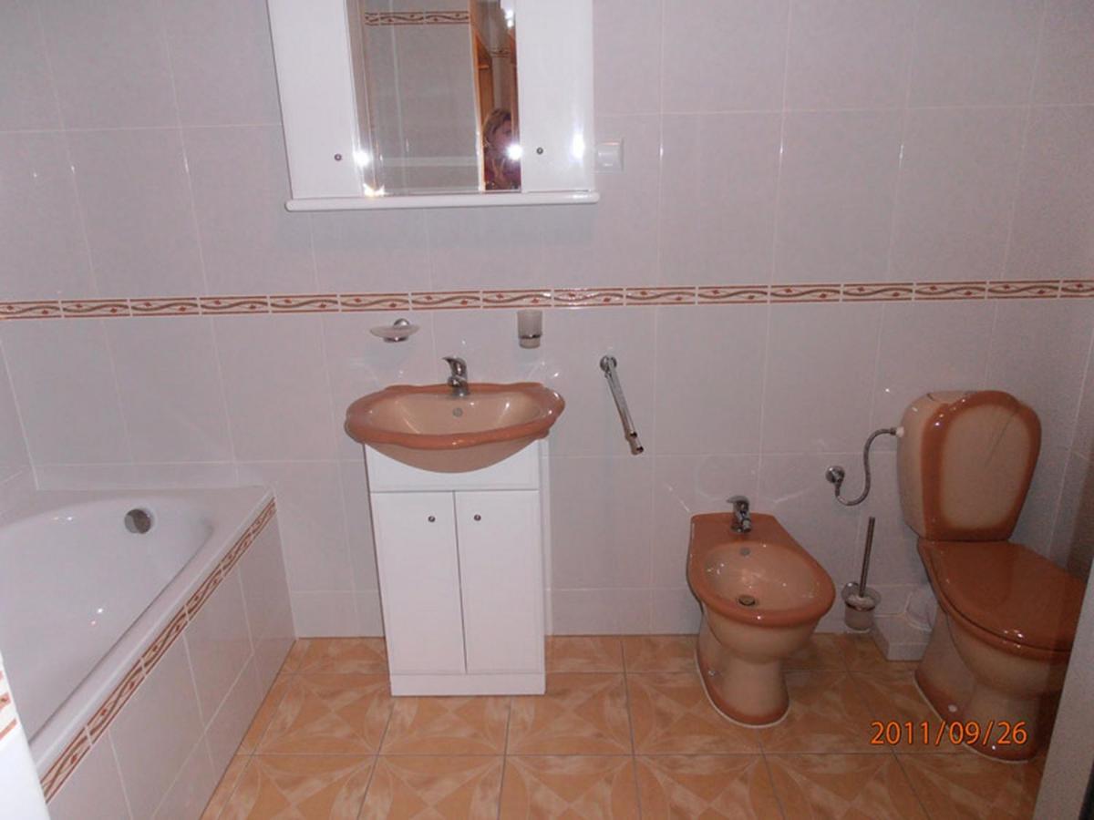 Ave Lagiewniki Appartement Krakau Buitenkant foto